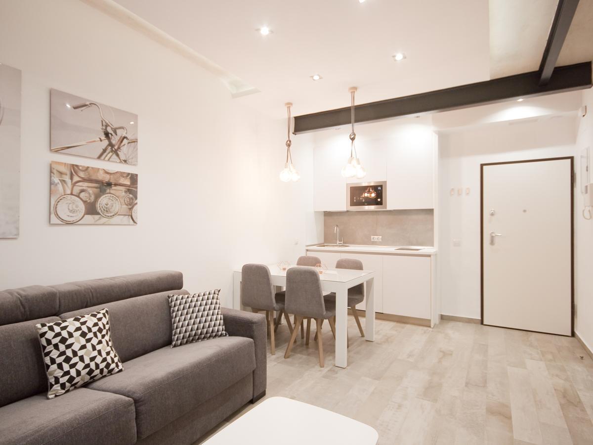 Apartamento Nuevo Y De Lujo En Puerta Del Sol Madri Exterior foto