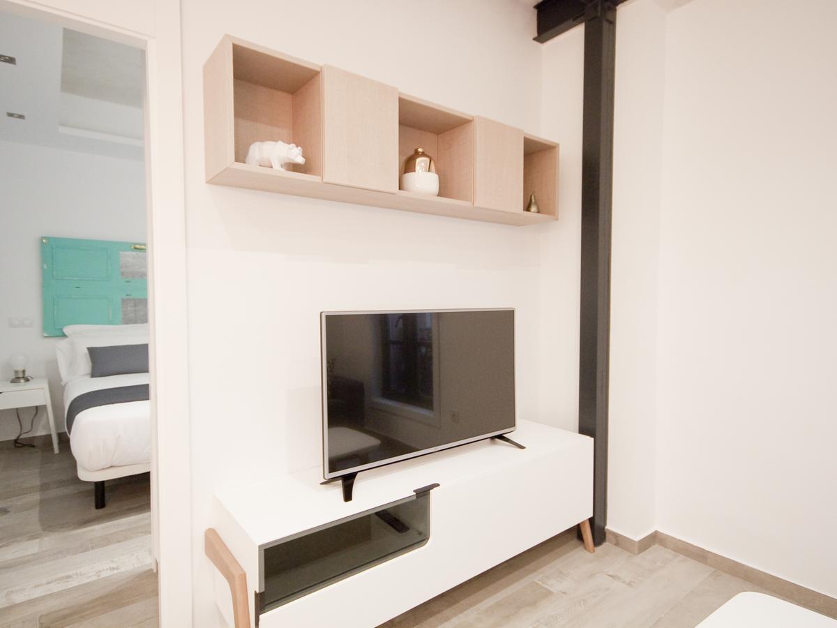 Apartamento Nuevo Y De Lujo En Puerta Del Sol Madri Exterior foto
